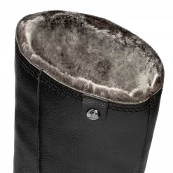 Bambina^Panama Jack Online