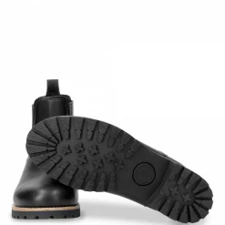 Brigitte Igloo Trav^Panama Jack Best