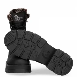 Clare^Panama Jack Hot