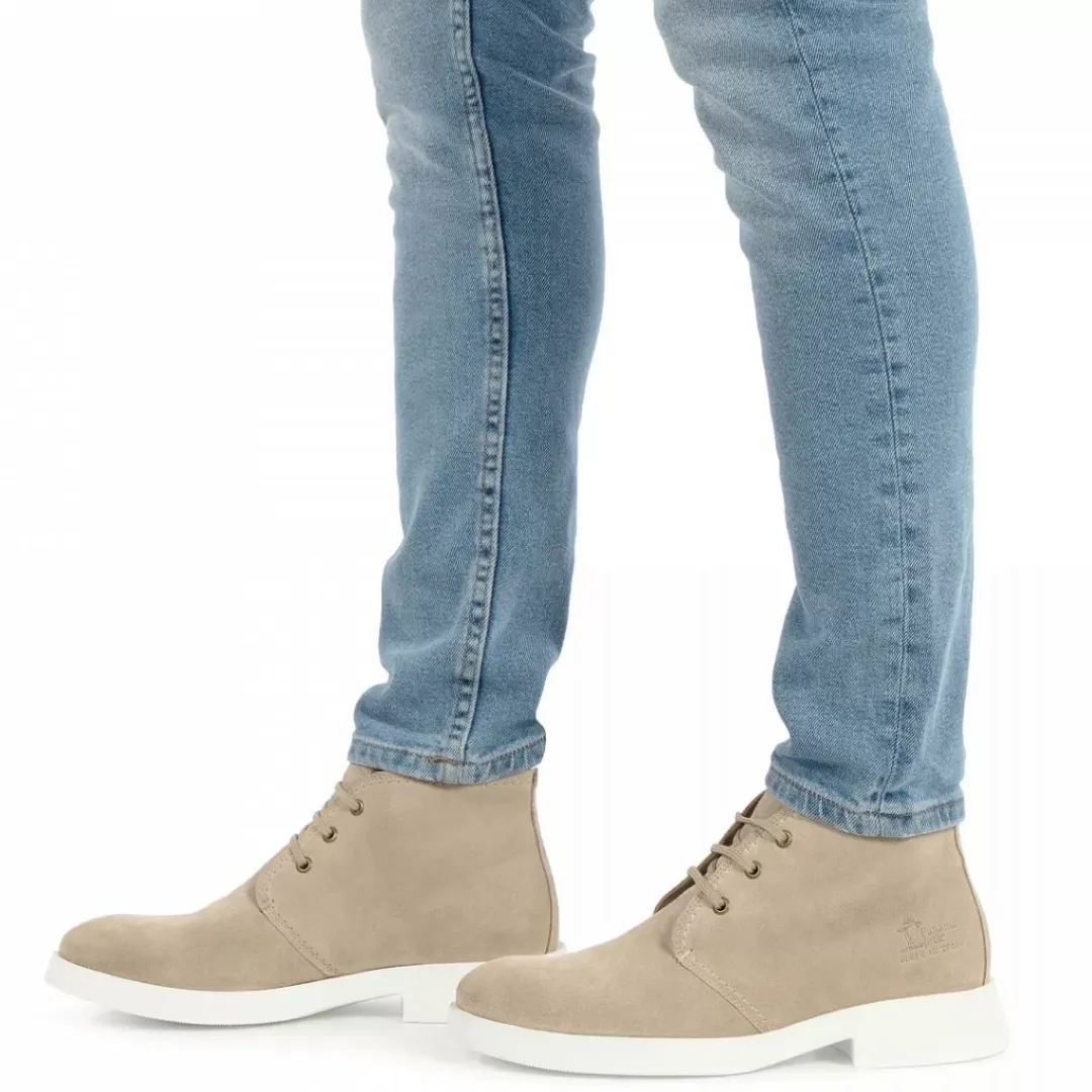 Ean^Panama Jack Best