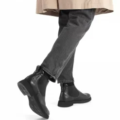 Edwin^Panama Jack Discount