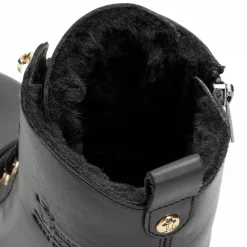 Fara Trav^Panama Jack Sale