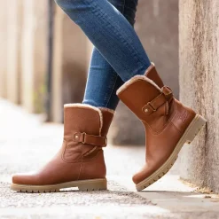 Felia^Panama Jack Online