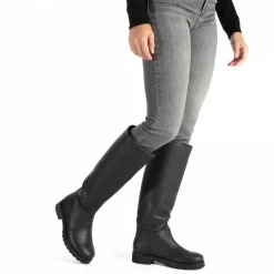 Finland Igloo^Panama Jack