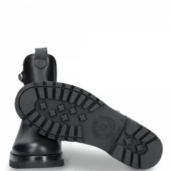 Francesca Igloo^Panama Jack Hot