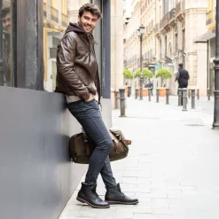 Glasgow Igloo^Panama Jack Hot