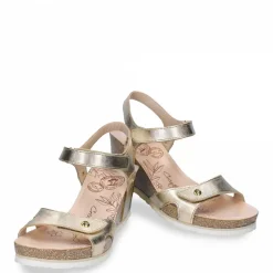 Julia Shine^Panama Jack Best