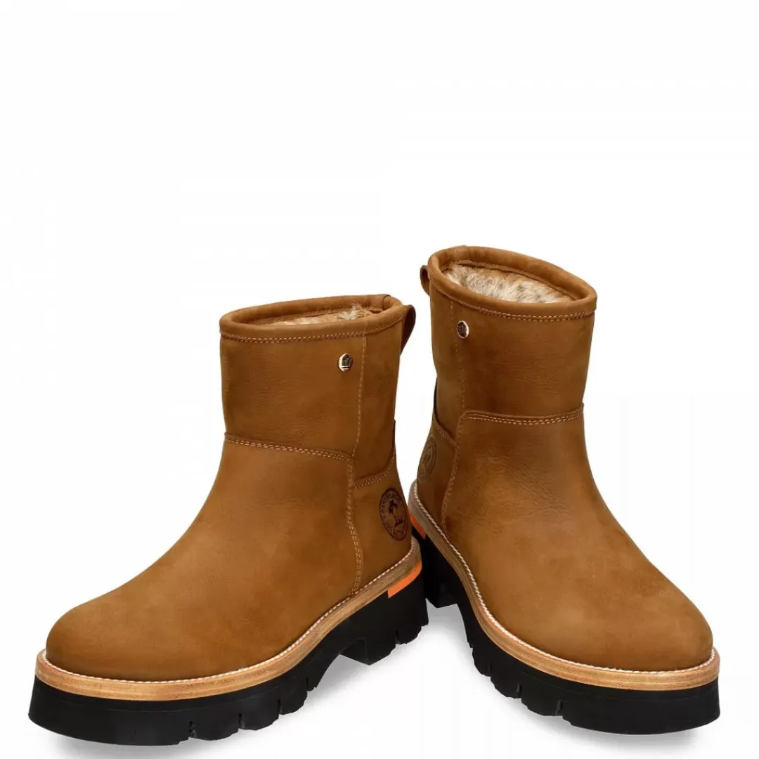 Laia^Panama Jack Online