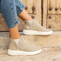 Malasana^Panama Jack Online