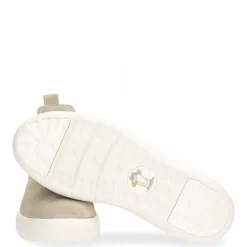 Malasana^Panama Jack Online