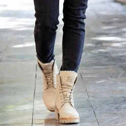 Padma^Panama Jack Clearance