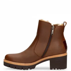 Pauline^Panama Jack Online