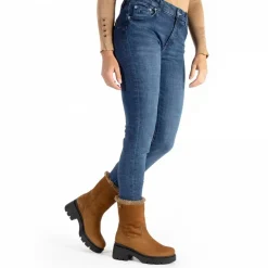 Priya^Panama Jack Best