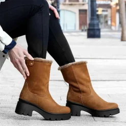 Priya^Panama Jack Best