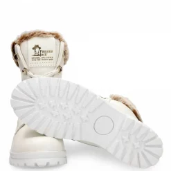 Tuscani^Panama Jack New